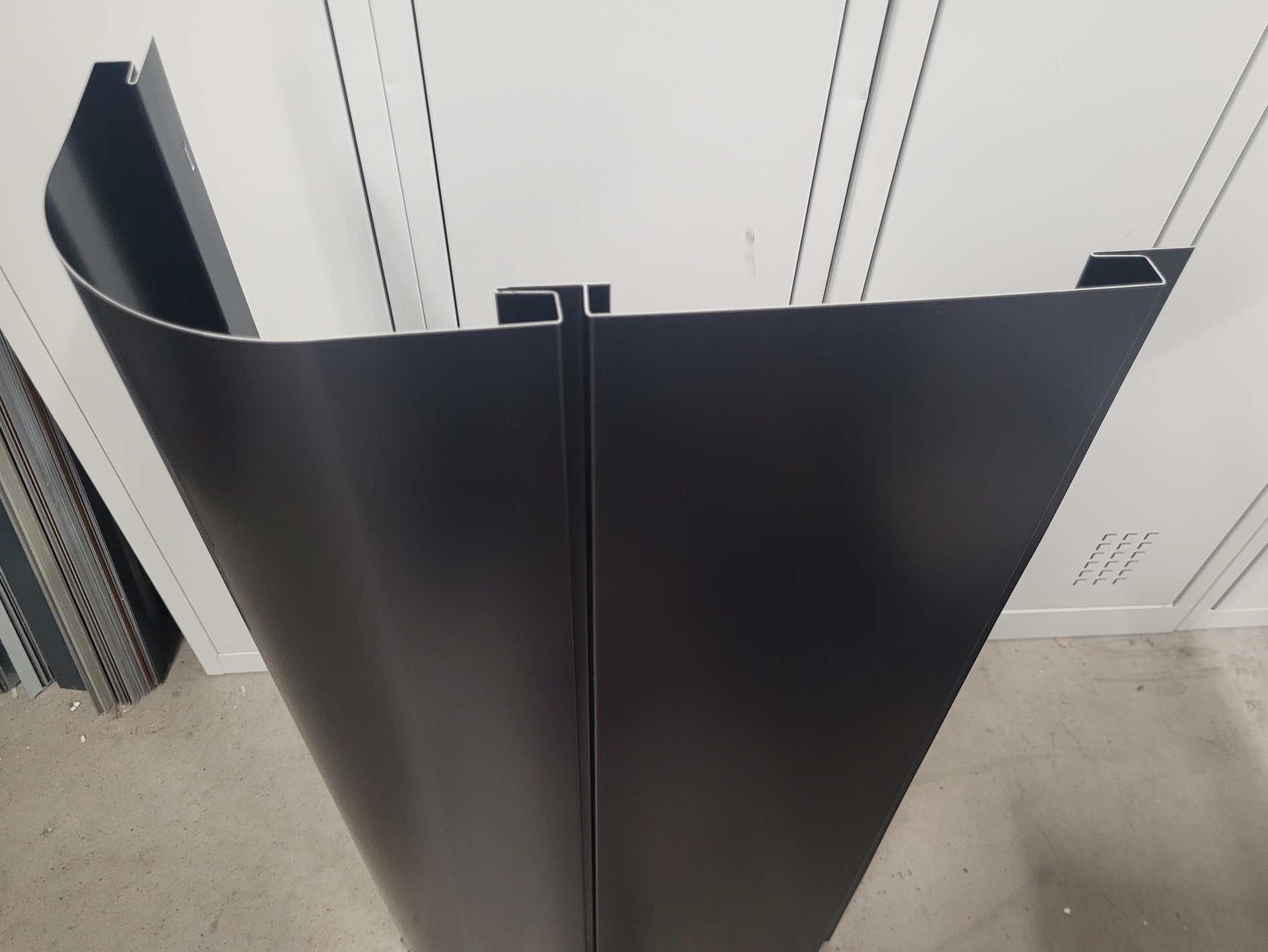 Panele fasadowe kieszeniowe – elementy fasady